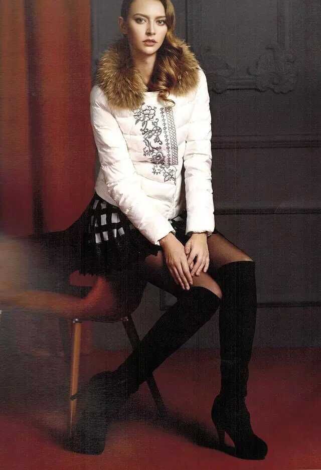 2015年寶萊國際羽絨服分份批發，一手貨源